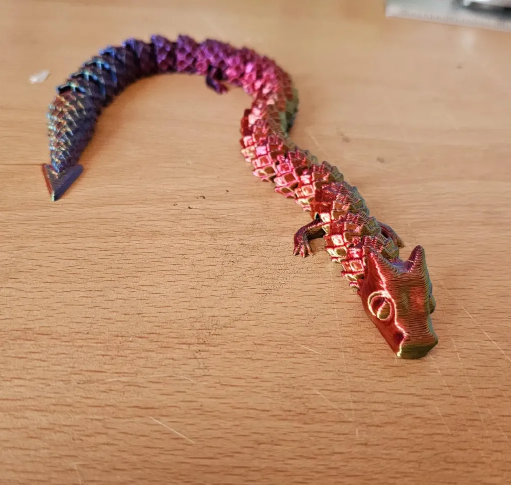 [KL-DRA-004] Dragon Normal (mediano)
