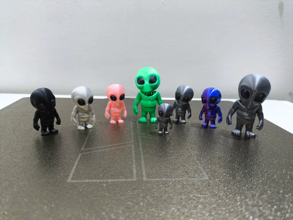 [KL-ALI-001] Alien Llavero